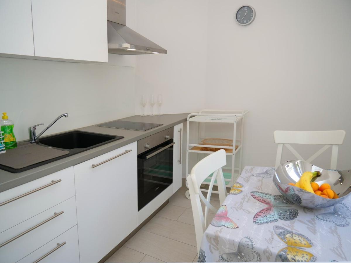Apartmani Smilja Primošten Exteriör bild
