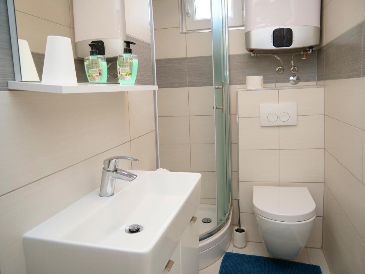 Apartmani Smilja Primošten Exteriör bild