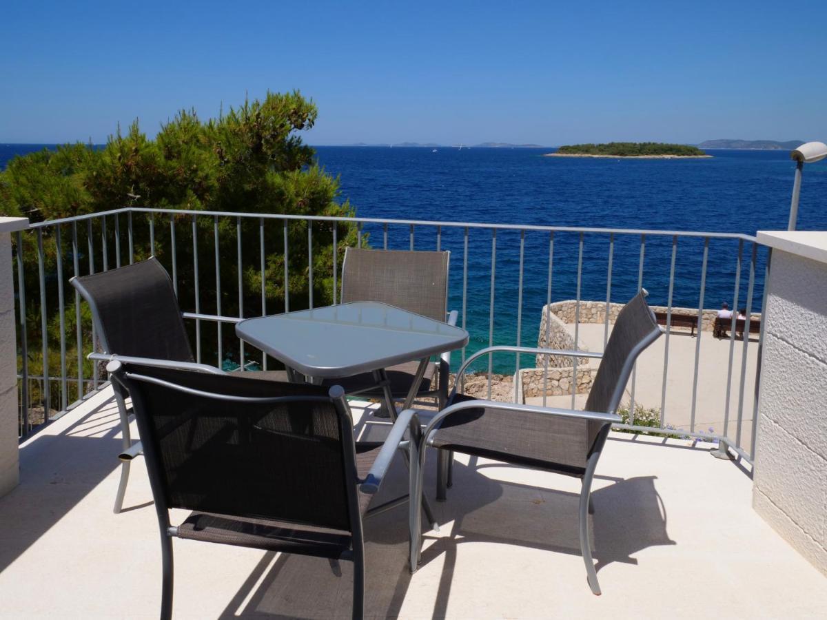 Apartmani Smilja Primošten Exteriör bild